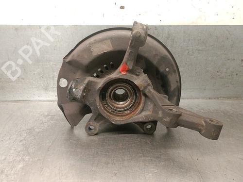 Used Left front steering knuckle TOYOTA YARIS (_P1_) 1.0 (SCP10_, SCP10R) (68 hp) 32483058