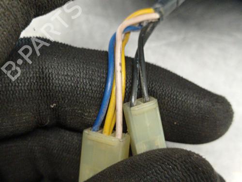 Right mirror HYUNDAI SANTAMO 2.0 16V | BP27892661C27 