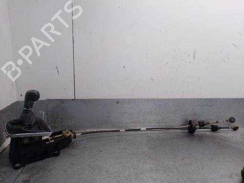 Used Gear lever OPEL ASTRA H (A04) 1.7 CDTI (L48) (100 hp) 32189309