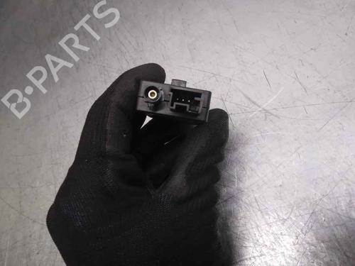 Antenna/Base PEUGEOT 208 I (CA_, CC_) 1.2 VTI 82 | BP20265302C140 