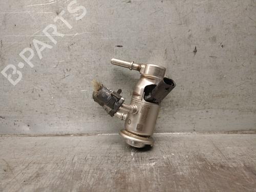 Used Injector MERCEDES-BENZ GLA (H247) GLA 200 d 4-matic (247.713) (150 hp) 25719334
