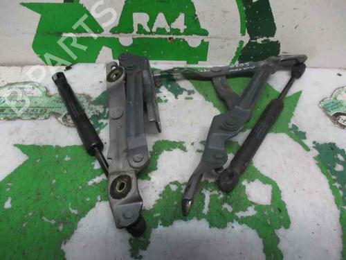 Used Tailgate lift support MAZDA 3 (BK) 1.6 MZ-CD (90 hp) 20245317