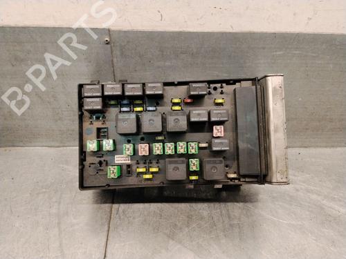 Used Fuse box Fuse box 36460936 36460936