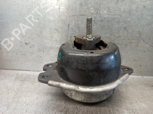Used Engine mount RENAULT LAGUNA II (BG0/1_) 2.2 dCi (BG0F) (150 hp) 14469038
