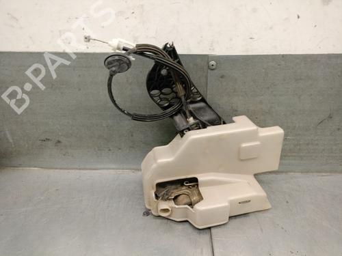 front-right-lock-porsche-cayenne-9pa-2002-2003-2004-2005-2006-2007-2008-2009-2010-37174397 main image