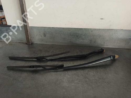 Front windshield wiper arm TOYOTA RAV 4 III (_A3_)  | BP8066361C143 