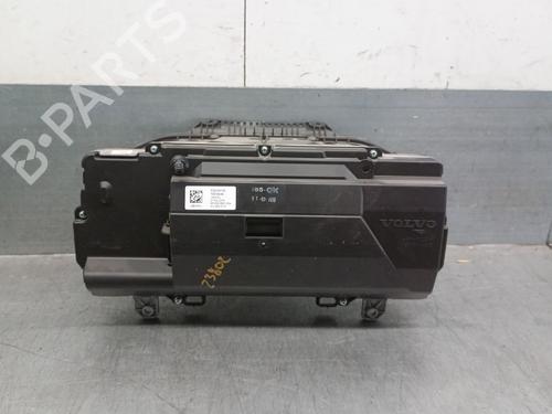 Instrument cluster VOLVO XC40 (536) D4 AWD | BP29698947C47