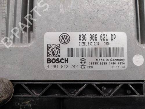 Engine control unit (ECU) VW PASSAT B6 (3C2) 1.9 TDI | BP15549578M57 