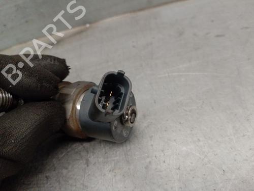 Injector ALFA ROMEO 166 (936_) 2.4 JTD (936AXA00, 936A3B00) | BP27995564M100 