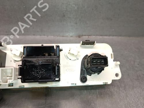 AC-Styringsenhed/Manøvreenhed FORD MONDEO I Turnier (BNP) 2.0 i 16V | BP30485830I5