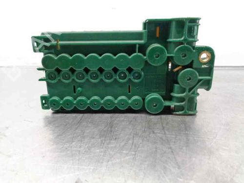Used Fuse box BMW 5 (E39) 520 i (150 hp) 6318215