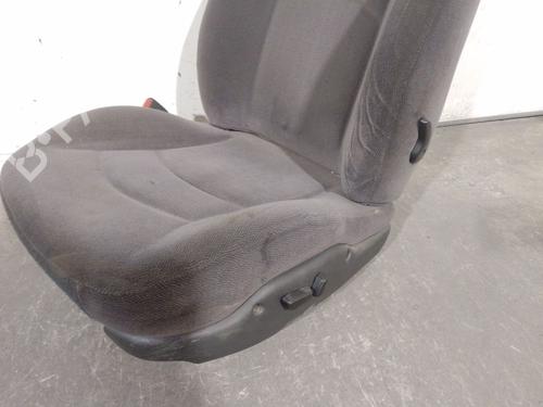 Stol venstre foran CHRYSLER SEBRING (JR) 2.0 | BP29924691C15
