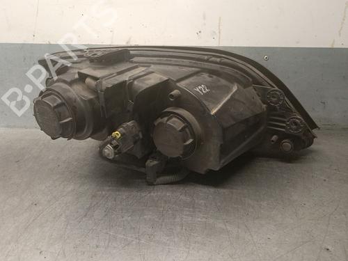 Left headlight KIA SORENTO I (JC) 2.5 CRDi 4WD | BP22722213C28 