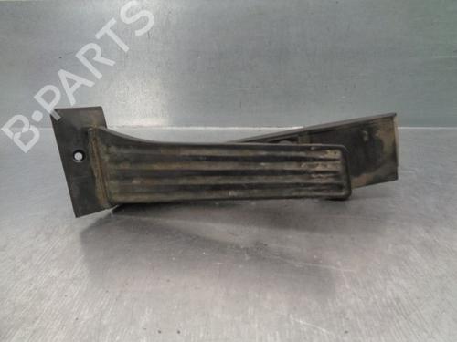 Used Pedal BMW 7 (E65, E66, E67) 730 d (218 hp) 17972551
