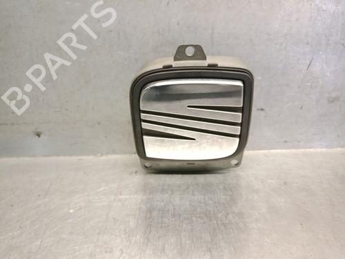 Heckklappengriff für SEAT LEON (1P1) 2.0 TDI 16V (140 hp) 30490425