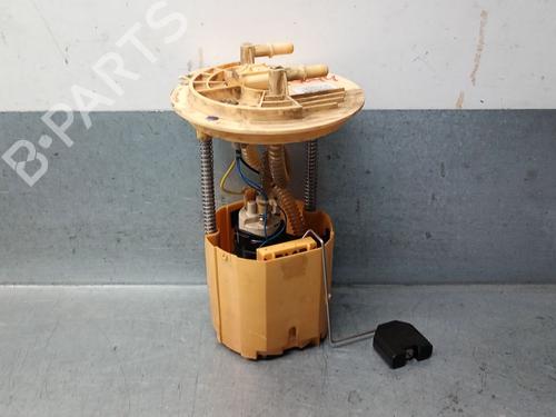 Used Fuel pump CHRYSLER GRAND VOYAGER V (RT) 2.8 CRD (163 hp) 30686532