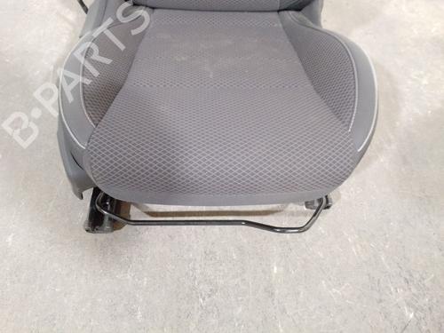 Right front seat RENAULT ARKANA I (LCM_, LDN_) 1.6 E-TECH 145 (LDMU) | BP33461117C16 - Image 7