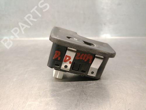 Right front window switch ALFA ROMEO 147 (937_) 1.9 JTD (937.AXD1A, 937.BXD1A, 937.AXV1A, 937.BXB1A,... | BP37992266I26 - Image 4