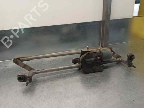 Used Front wiper motor VW GOLF VI (5K1) 1.6 TDI (105 hp) 5817559