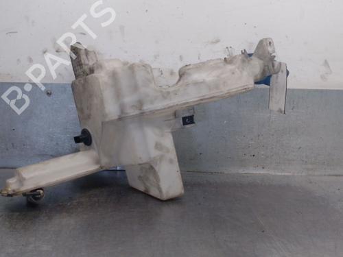 Used Windscreen washer tank Windscreen washer tank VW PASSAT B6 Variant (3C5) 2.0 TDI 16V (140 hp) 36755297 36755297