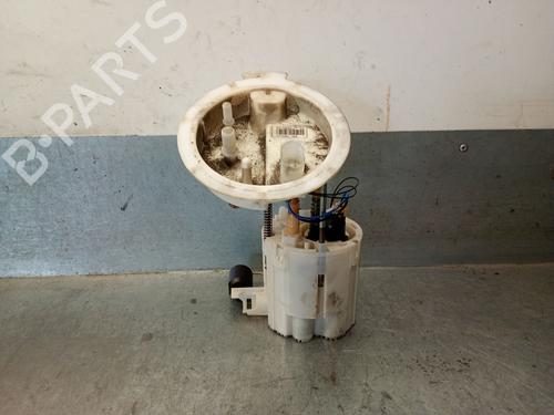Used Fuel pump BMW 3 Touring (F31) 330 d xDrive (258 hp) 26026003