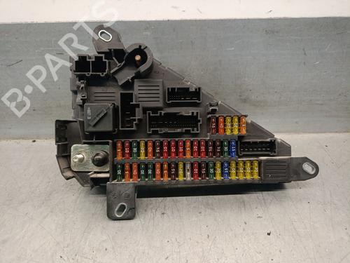 Used Fuse box BMW 5 Touring (E61) 520 d (177 hp) 20708707