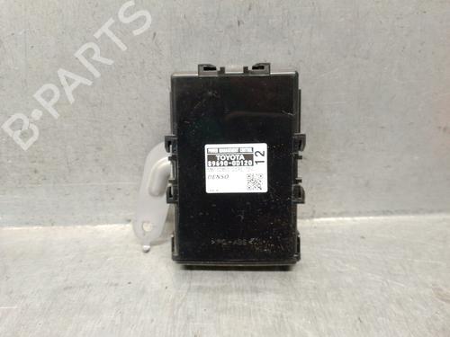 Used Electronic module Electronic module TOYOTA YARIS (_P13_) 1.0 (KSP130) (72 hp) 33856661 33856661