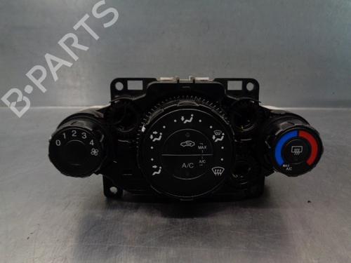 Used Climate control FORD FIESTA VI (CB1, CCN) [2008-2017]  11810909
