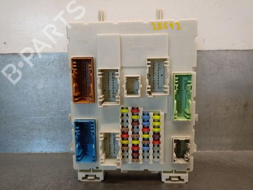 Used Fuse box Fuse box FORD C-MAX II (DXA/CB7, DXA/CEU) 1.6 TDCi (115 hp) 36051005 36051005