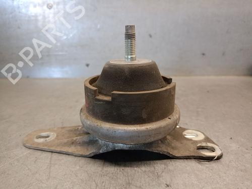 Used Engine mount Engine mount PEUGEOT EXPERT Van (VF3A_, VF3U_, VF3X_) 1.6 HDi 90 16V (90 hp) 33170751 33170751