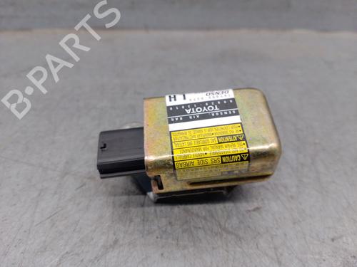 Module électronique TOYOTA COROLLA Verso (_E12_) 2.0 D-4D (CDE120_, CDE120R) (90 hp) 32091394