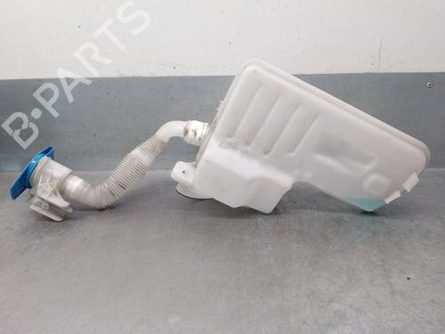Used Windscreen washer tank Windscreen washer tank AUDI A3 Sportback (8VA, 8VF) 1.5 TFSI (150 hp) 33240704 33240704