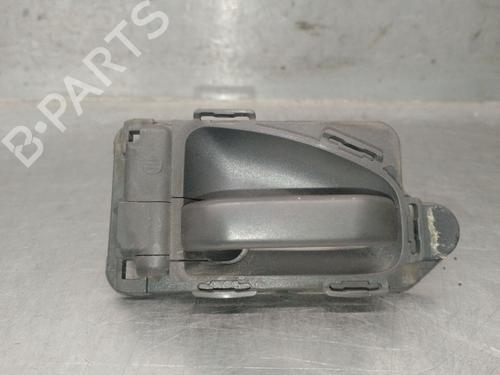 Used Front left interior door handle Front left interior door handle CITROËN SAXO (S0, S1) 1.5 D (57 hp) 40595817 40595817