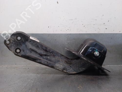 Used Right rear suspension arm Right rear suspension arm MG MG HS (AS23) 1.5 T (SAS23) (162 hp) 33856398 33856398