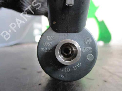 Injector FIAT PUNTO (188_) 1.9 JTD 80 (188.237, .257, .337, .357) | BP2070577M100 