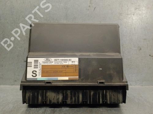 Used Electronic module FORD MONDEO III (B5Y) 2.2 TDCi (155 hp) 30871157
