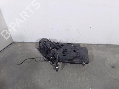 Used Fuel tank MERCEDES-BENZ GLC (X253) 200 d 4-matic (253.916) (163 hp) 30044271