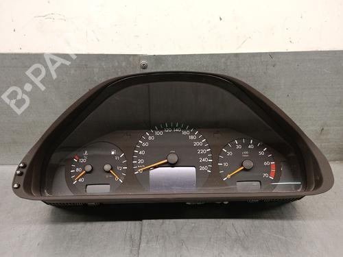 Used Instrument cluster Instrument cluster 32730281 32730281