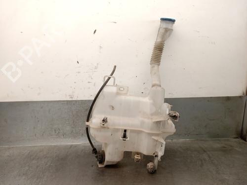 Used Windscreen washer tank MAZDA 3 Saloon (BM_, BN_) 2.2 D (150 hp) 29360099