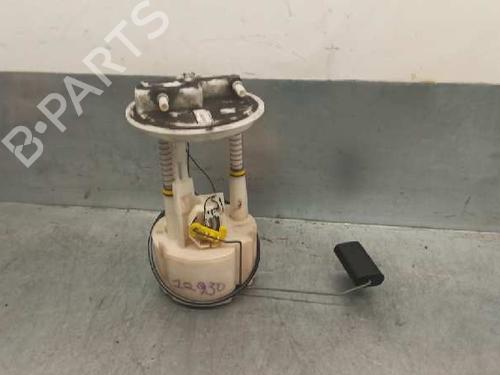 Used Fuel pump NISSAN MICRA III (K12) 1.5 dCi (65 hp) 7304709