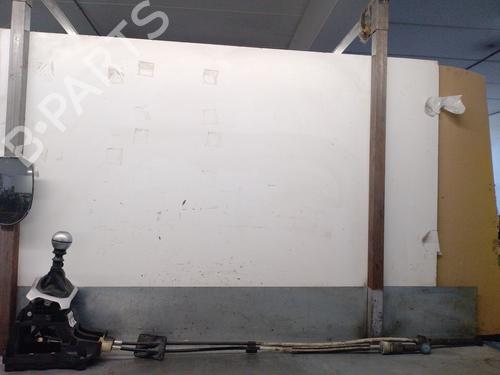 Used Gear lever Gear lever JEEP RENEGADE SUV (BU, B1, BV) 1.6 CRD (120 hp) 33887500 33887500