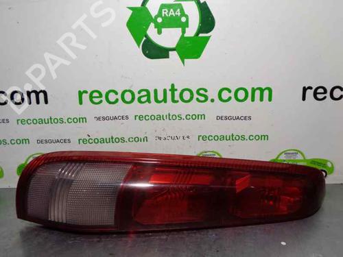 Venstre baglygte NISSAN X-TRAIL I (T30) 2.2 dCi (136 hp) 4882308