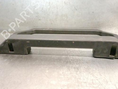 Armrest / Center console MERCEDES-BENZ MB Van (W631) 2.0 D | BP25808283I20 