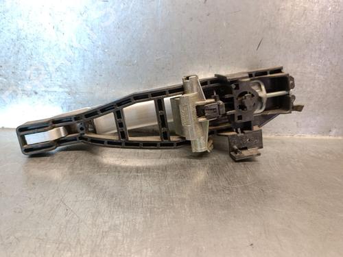 Front right exterior door handle FORD FOCUS II (DA_, HCP, DP) 1.6 TDCi | BP27396548C129 