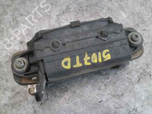 Høyre bak utvendig håndtak AUDI A4 B5 (8D2) 1.8 T quattro (150 hp) 2069585