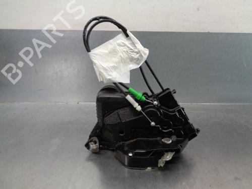 Used Front right lock TOYOTA YARIS (_P9_) 1.3 VVT-i (SCP90_, SCP90R) (87 hp) 12584400