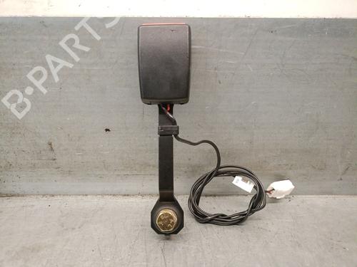 Used Seat buckle FIAT STILO (192_) 1.9 D Multijet (100 hp) 30137315