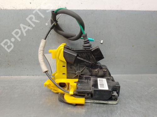 front-right-lock-kia-pro-ceed-jd-2013-2014-2015-2016-2017-2018-33203708 main image