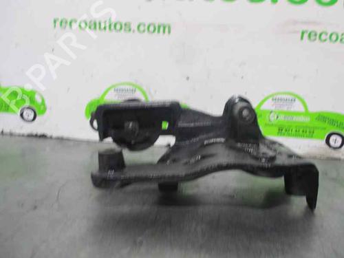 Used Engine mount Engine mount 8762241 8762241