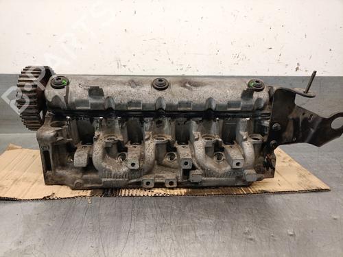 Used Cylinder head Cylinder head RENAULT MEGANE I (BA0/1_) 1.9 dCi (BA05, BA1F) (102 hp) 31665854 31665854